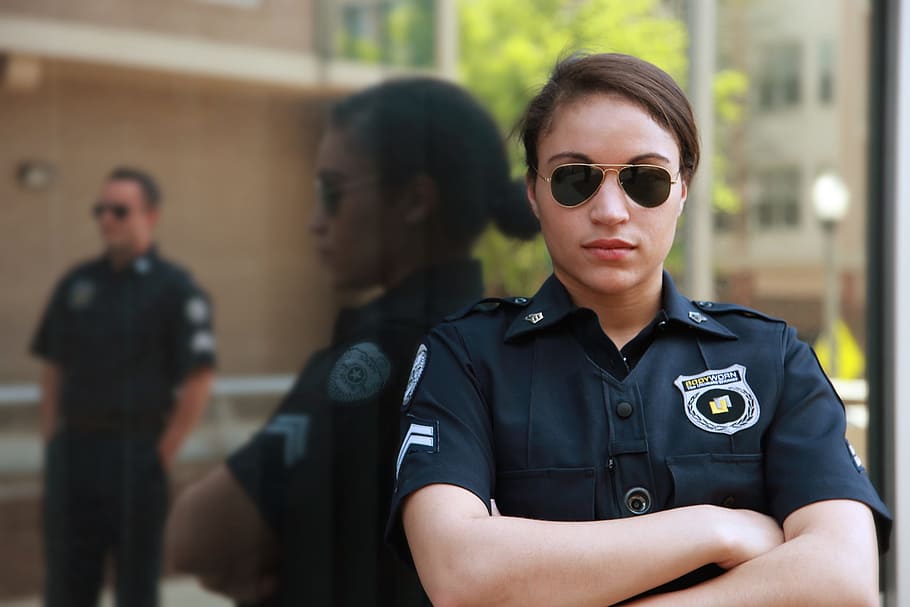 Woman, black, suit, wearing, sunglasses, leaning, wall, bodyworn | Piqsels Woman, black, suit, wearing, sunglasses, leaning, wall, bodyworn | Piqsels