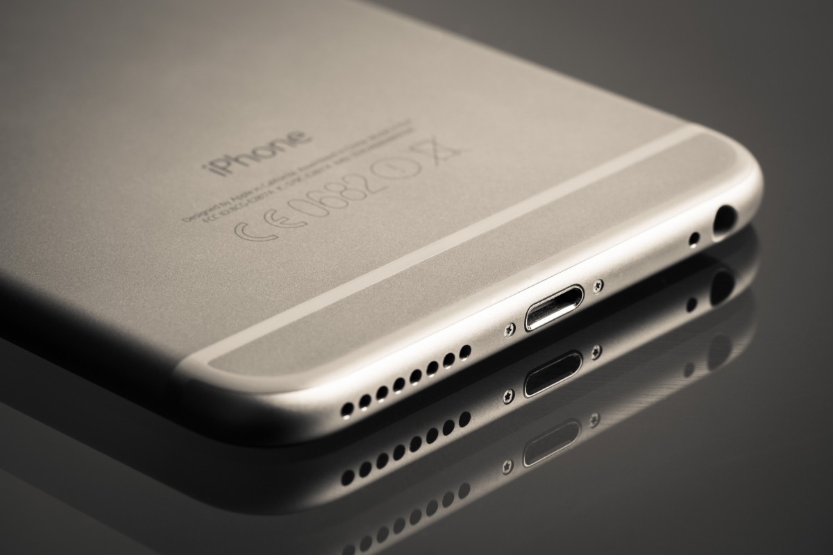 Free Images : technology, reflection, product, briefcase, chrome ... Free Images : technology, reflection, product, briefcase, chrome ...